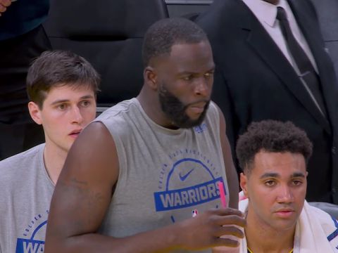 NBA季前赛:湖人vs勇士第4节英文原声回放