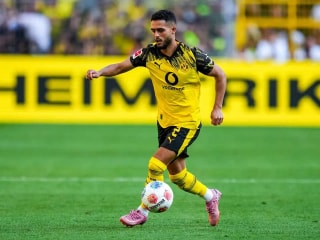 为多特蒙德打入首个德甲进球后：颜·库托获得额外奖励