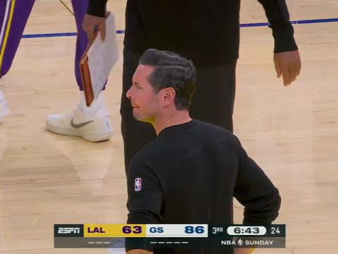 NBA季前赛:湖人vs勇士第3节中文解说回放