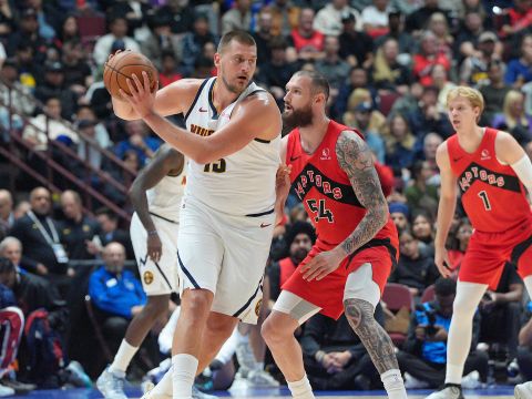 掘金112-108猛龙 英格拉姆猛龙首秀19分掘金拿下季前赛首胜