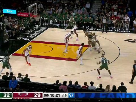 NBA季前赛:雄鹿vs热火第2节英文原声回放