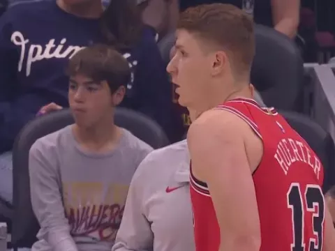 【全场回放】 骑士vs公牛 (陈鑫隆)