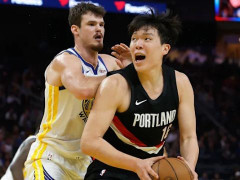 NBA生涯首场季前赛末节四犯被罚下场！杨瀚森出战20分钟得到4分4板1助