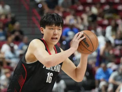 单节4分2板！杨瀚森在开拓者vs勇士第三节获得个人季前赛生涯的首分
