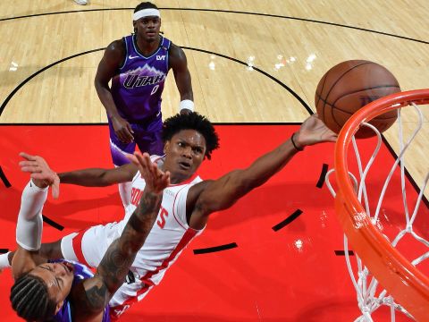 阿门vs爵士集锦 全场19+7+6攻防一体化身全能战士