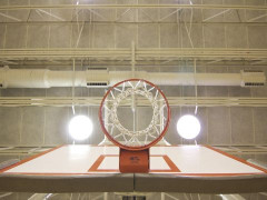 CBA状元闪耀NBA季前赛!陈国豪连两场上双 战快船末节11分爆发