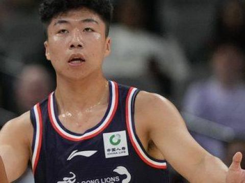 [刘颜诚个人集锦]三分5中4！刘颜诚vs快船拿下12分集锦