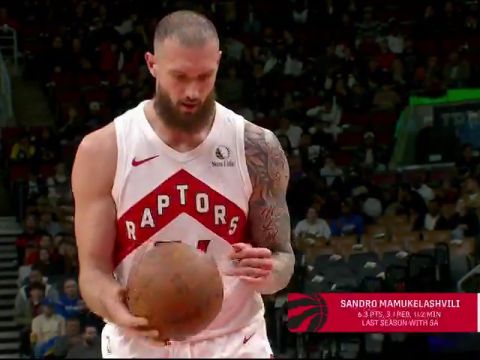 NBA季前赛:凯尔特人vs猛龙第2节英文原声回放