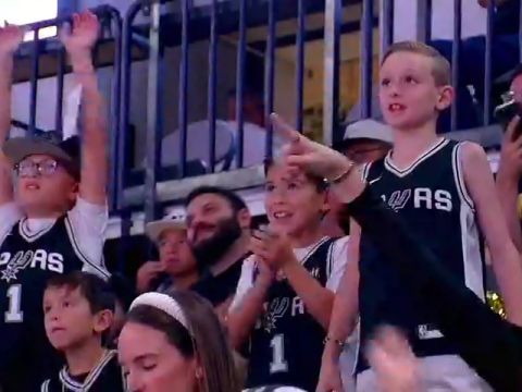 NBA季前赛:爵士vs马刺第1节中文解说回放