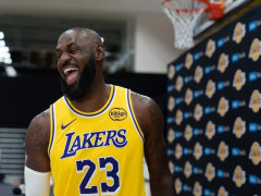 ESPN长文揭秘:詹姆斯面前有四条路 他究竟会选择哪一条?
