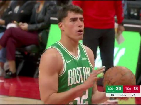 NBA季前赛:凯尔特人vs猛龙第1节英文原声回放