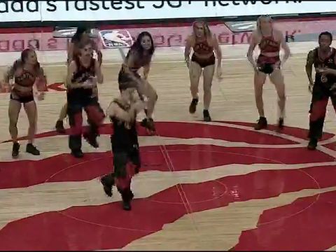 NBA季前赛:凯尔特人vs猛龙第4节英文原声回放