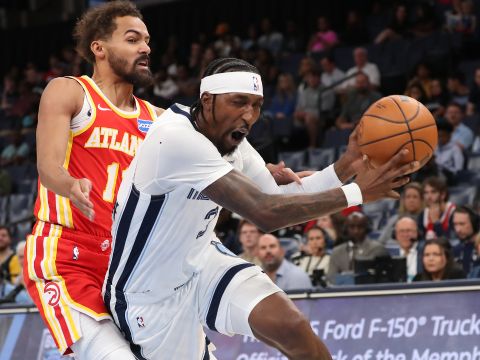 波普vs老鹰集锦 全场拿下13+5+3数据三分4中3命中率75%