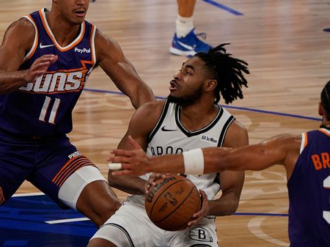 托马斯vs太阳集锦 出战三节12中4仍拿下16分