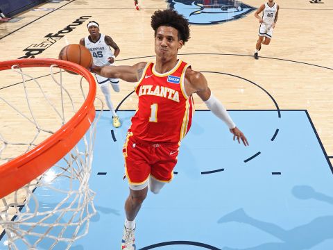 杰伦-约翰逊vs灰熊集锦 全场拿下20分7篮板投篮11中7多次上演精彩暴扣