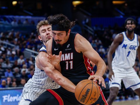 热火104-120魔术 魔术五人上双轻取热火拿下三连胜