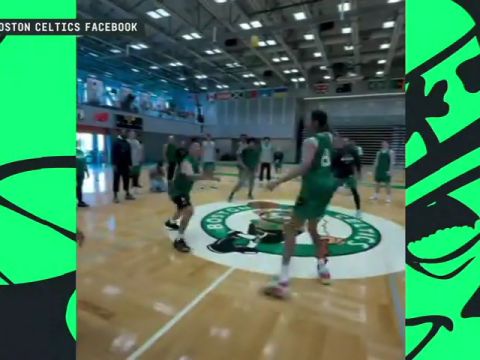 NBA季前赛：骑士vs凯尔特人第4节英文原声回放