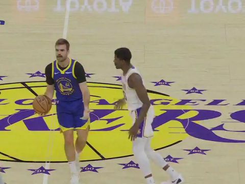 NBA季前赛:勇士vs湖人第4节英文原声回放