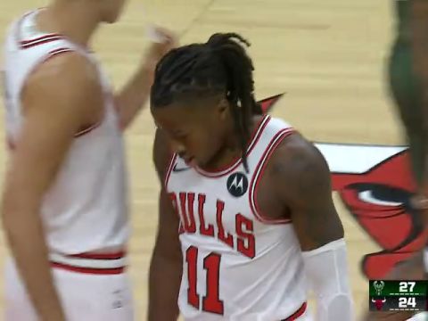 NBA季前赛：雄鹿vs公牛第1节英文原声回放