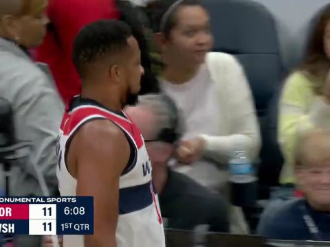 NBA季前赛：猛龙vs奇才第1节英文原声回放