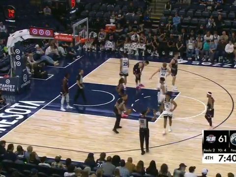 广州龙狮vs森林狼第4节英文原声回放