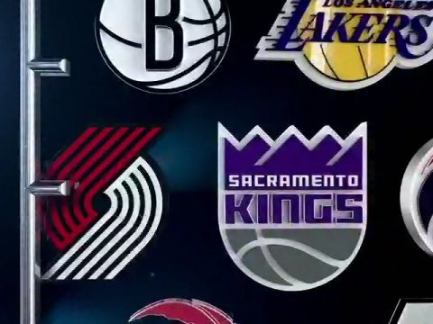 NBA季前赛：热火vs老鹰第4节英文原声回放