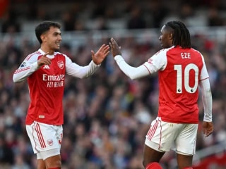 马丁·厄德高可能缺阵,但马丁·祖比门迪和埃贝雷奇·埃泽为阿森纳中场注入了活力