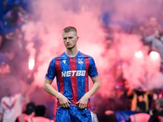 报道:切尔西积极推动重磅引援,目标锁定英超中场