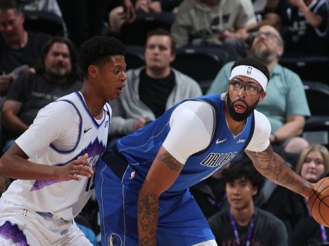 浓眉vs爵士集锦 首发登场拿下25+6+2外线三分5中2正负值+10