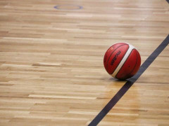 广州龙狮国内最稳定的射手!三场NBA季前赛刘颜诚三分线外合计10投6中