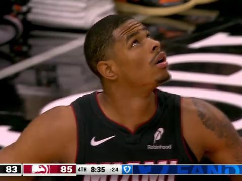 NBA季前赛：热火vs老鹰第4节中文解说回放