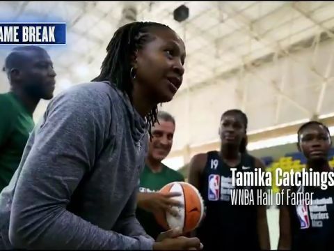 NBA季前赛：火箭vs鹈鹕第4节英文原声回放