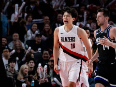 NBA季前赛开拓者vs勇士 杨瀚森首届登场4分钟得到2分4板正负值+1