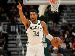 NBA季前赛战报:雷霆逆转险胜雄鹿 亚历山大半场23+6字母哥16+7