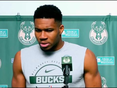 NBA季前赛：雷霆vs雄鹿第1节英文原声回放