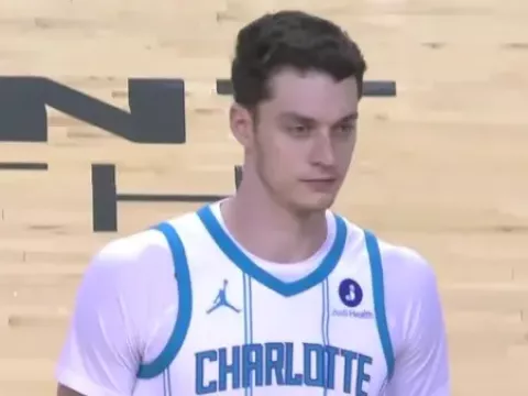 【全场回放】 黄蜂vs灰熊 (罗森)