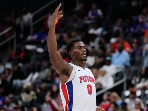 杜伦vs奇才集锦 10投8中砍下20分6篮板助队轻松取胜