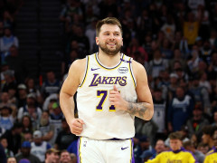 NBA高清直播在线直播: 季前赛国王vs湖人(10月18日)东契奇有望出战最后一场