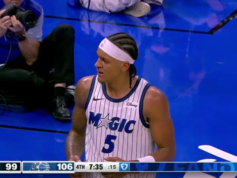 鹈鹕vs魔术英文原声全场回放