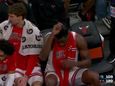 NBA季前赛：森林狼vs公牛第4节英文原声回放