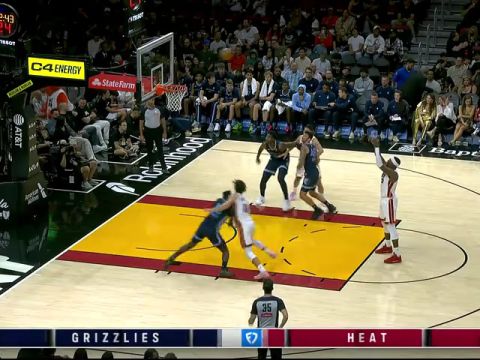 NBA季前赛:灰熊vs热火第3节中文解说回放