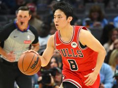 公牛官宣裁掉河村勇辉!季前赛场均3+4+4 目前受小腿伤病困扰