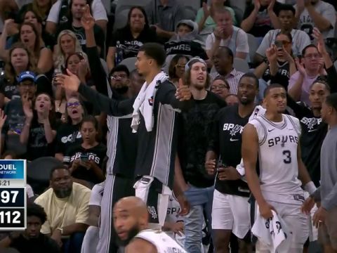 NBA季前赛:步行者vs马刺第4节中文解说回放