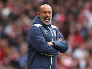 西汉姆联在对阵布伦特福德的英超比赛中可能采取的阵容 (4-2-3-1)