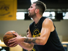 首次没有老詹的揭幕战,NBA前瞻分析:勇士vs湖人比分预测