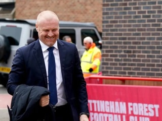 为什么诺丁汉森林选择了肖恩·戴奇,而不是罗伯托·曼奇尼和马尔科·席尔瓦