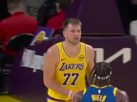 【全场回放】 湖人vs勇士 (杨健、闫宇峰、马健、小七、佳依)