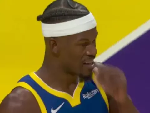 【全场回放】 湖人vs勇士 (杨健、闫宇峰、马健、小七、佳依)