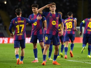 欧冠战报:惊心动魄之夜狂轰43球