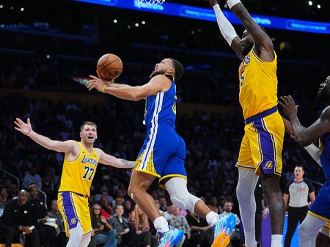 勇士119-109湖人 库里23分献致命三分东契奇空砍43+12+9